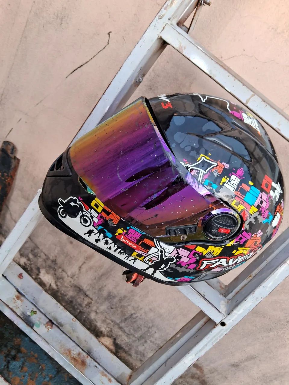 Capacete número 58 top
