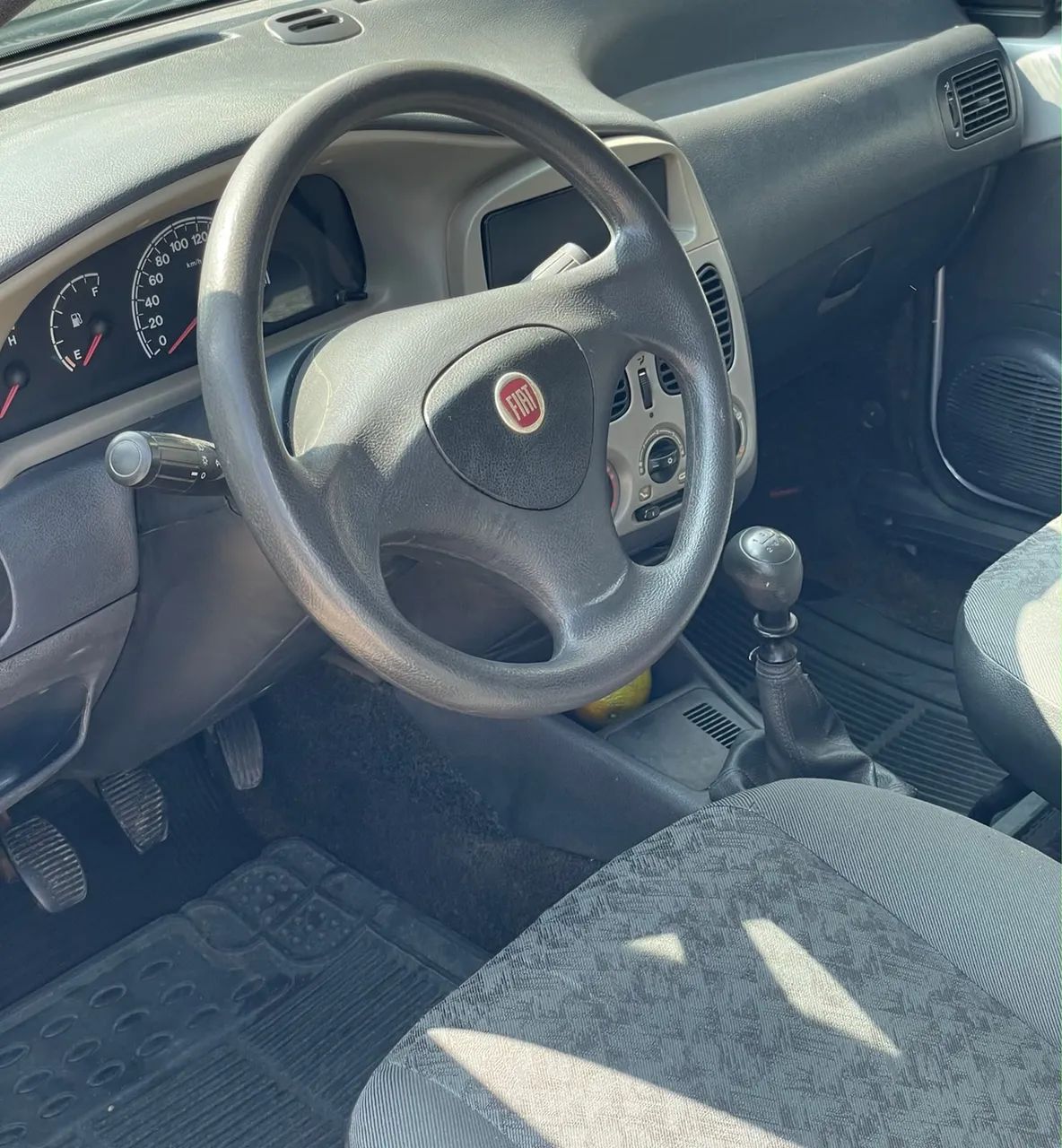 Fiat Strada 1.4 MPI Fire Flex 8V CE 2012 - Foto 5