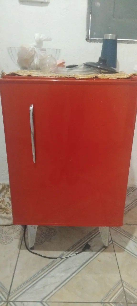 FRIGOBAR