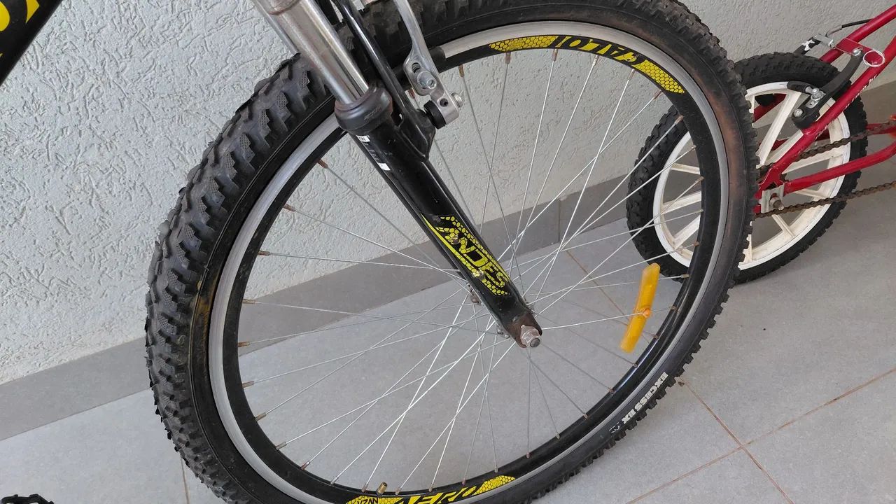 Bicicleta Caloi Aro 26 - Foto 5