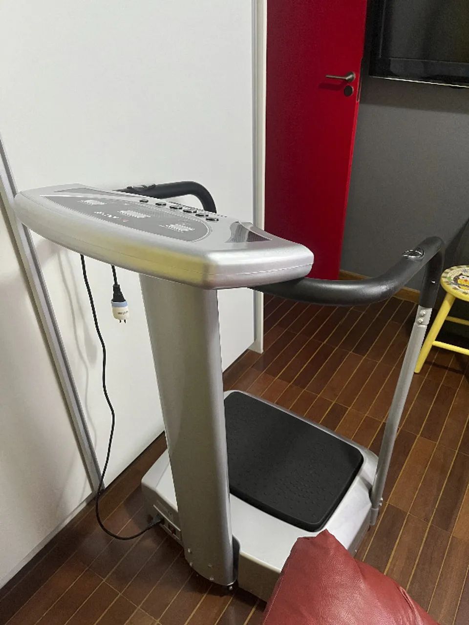 Plataforma Vibratória Kikos 300W 110V - Foto 5