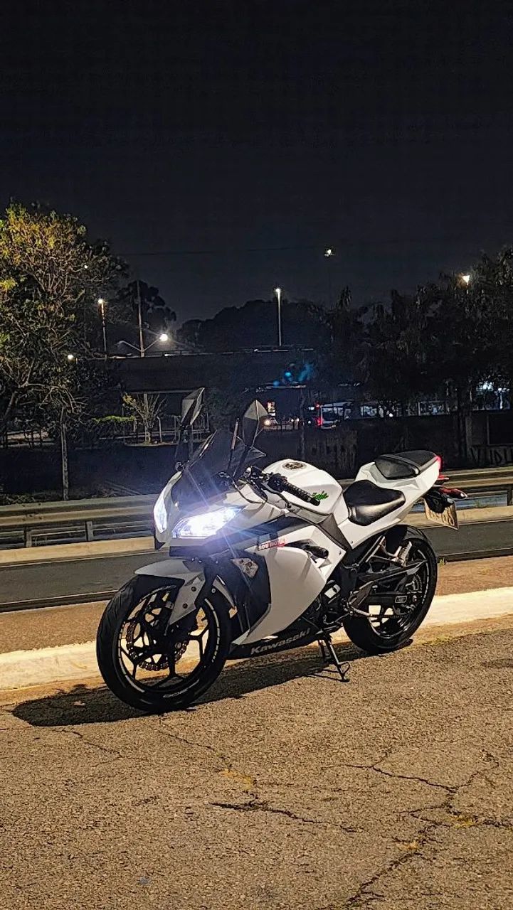 Ninja 300 - Foto 3