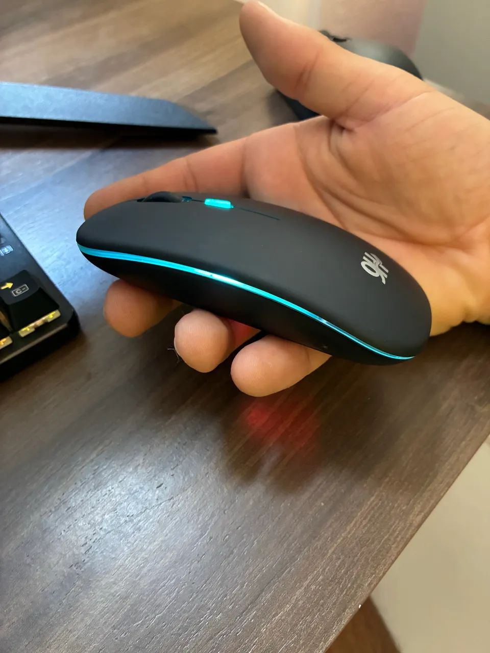 Mouse sem fio com led
