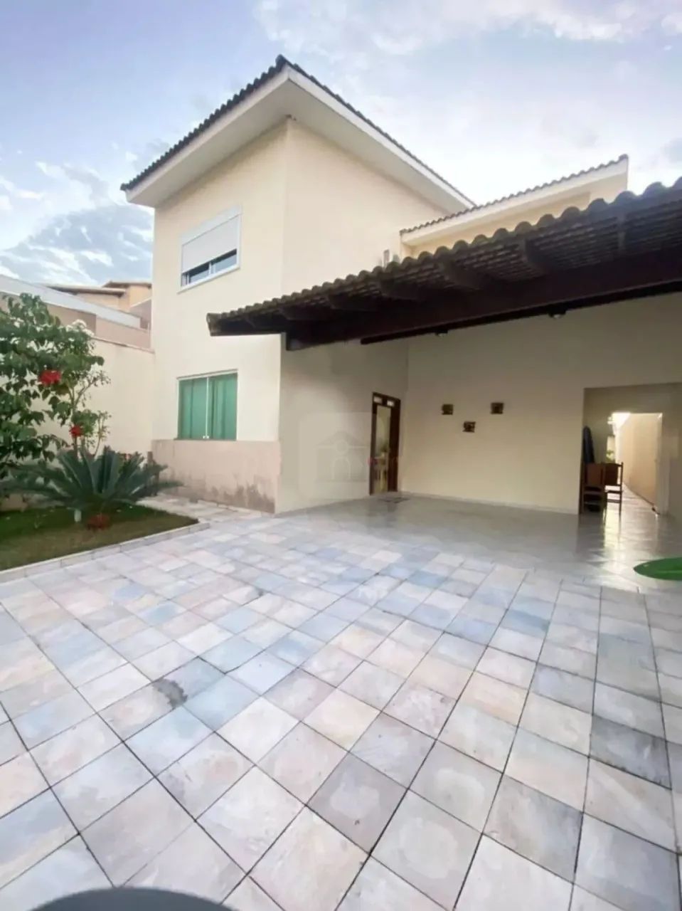 Casa sobrado para locação Roosevelt