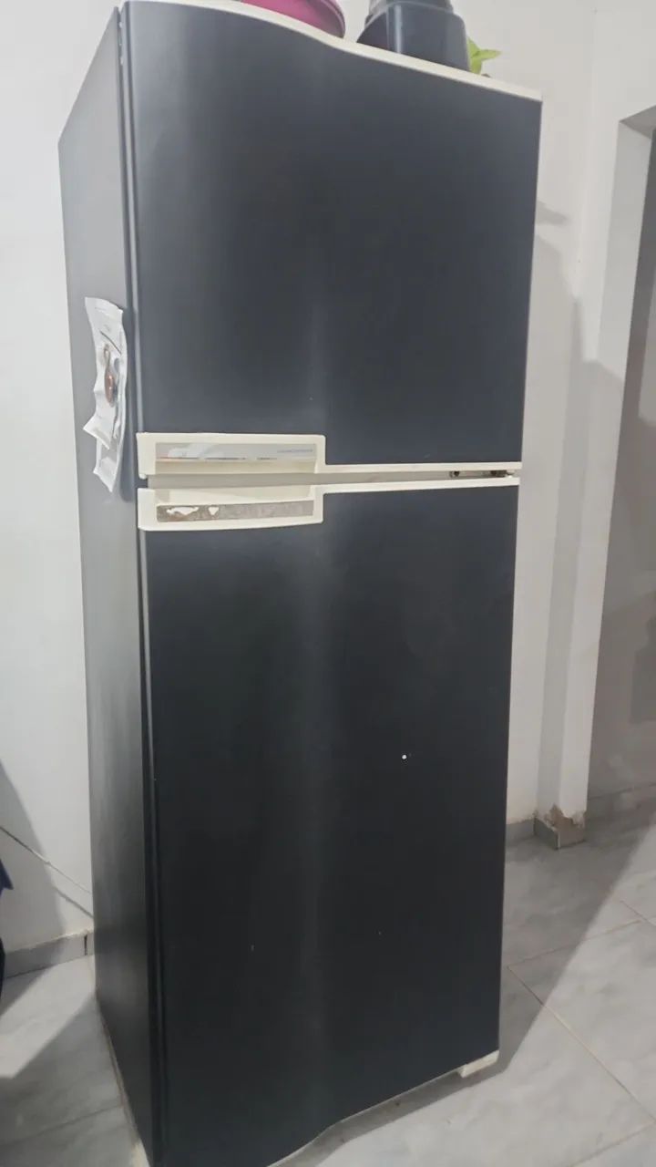 Vendo geladeira usada