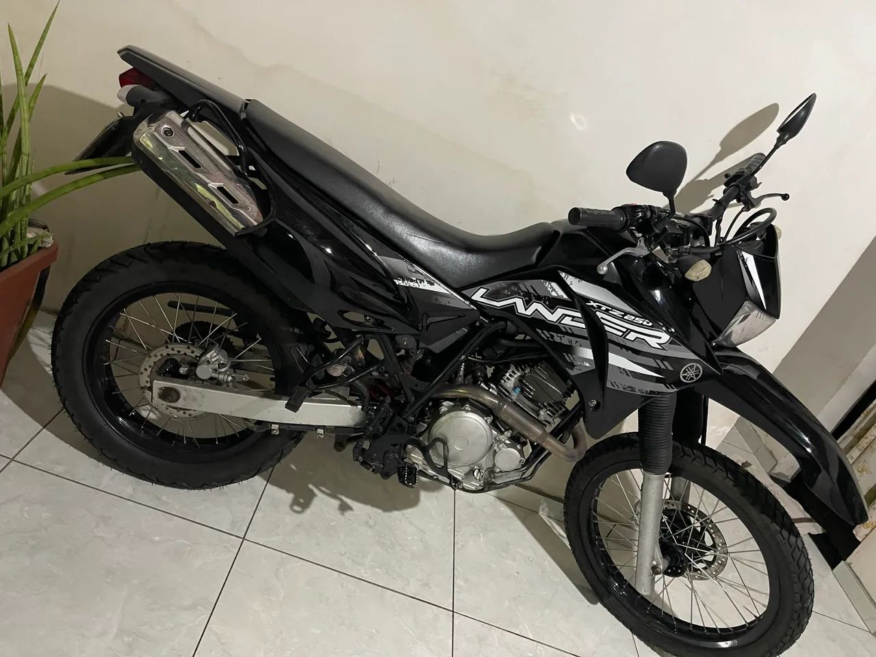 Lander 250 