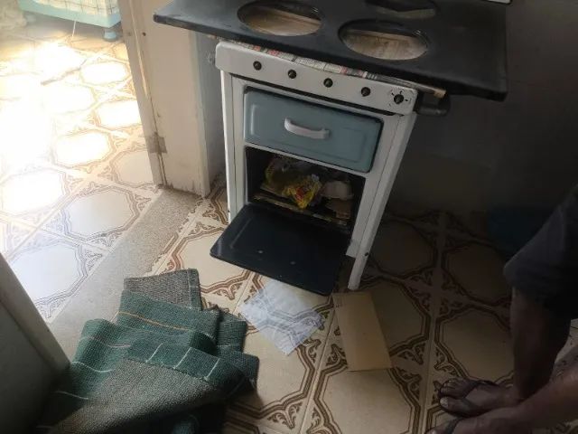 Fogão com todas as peças e funcionando de 1950 - Foto 4