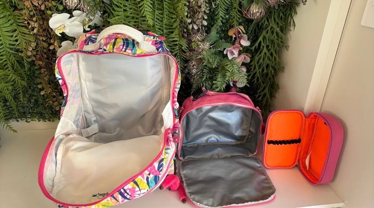 kit escolar kipling mochila rodinha + estojo 50 lápis + lancheira térmica conjunto - Foto 4