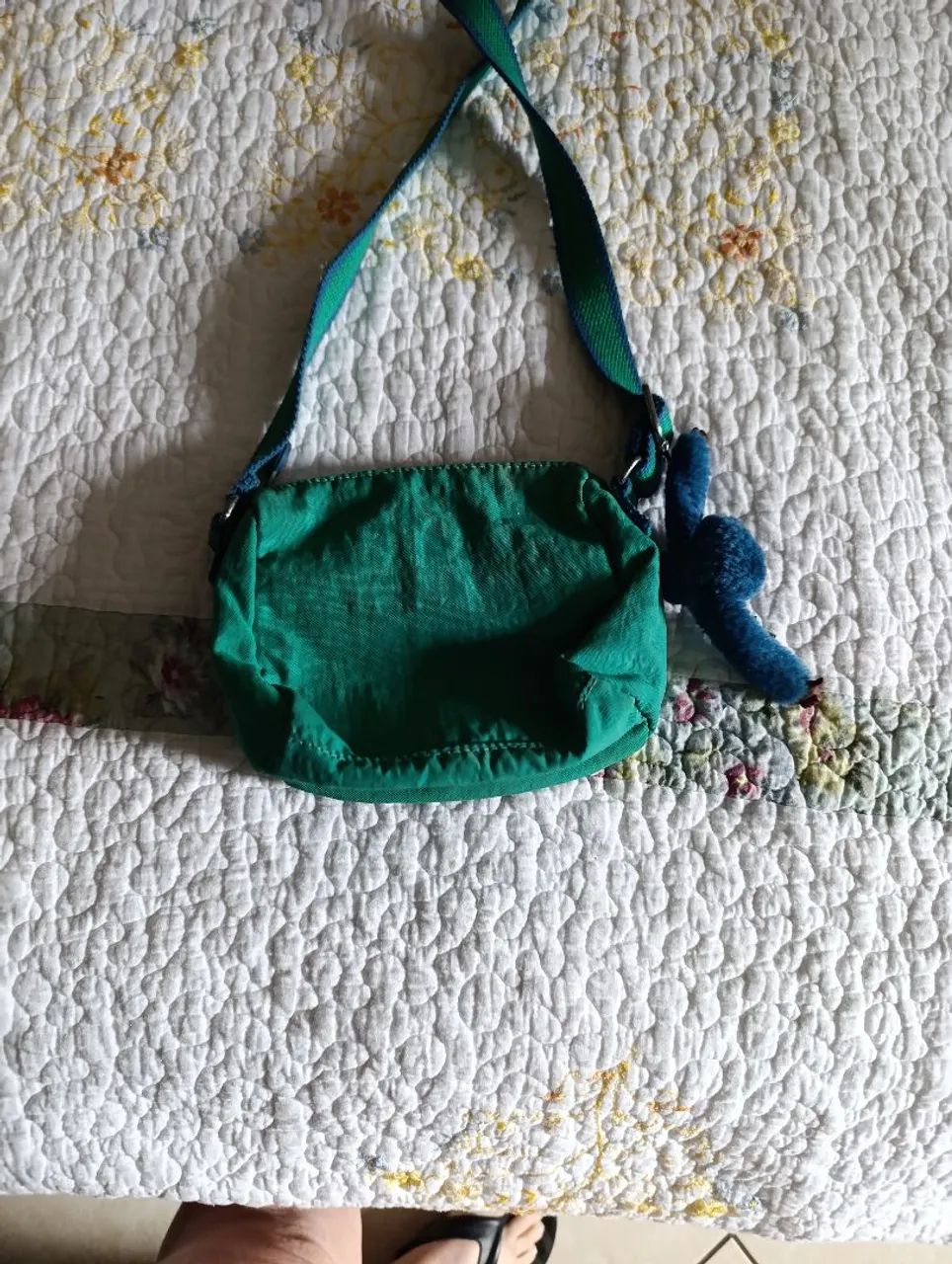 Linda bolsinha Kipling!! Pouco usada! Cabe celular!! - Foto 4