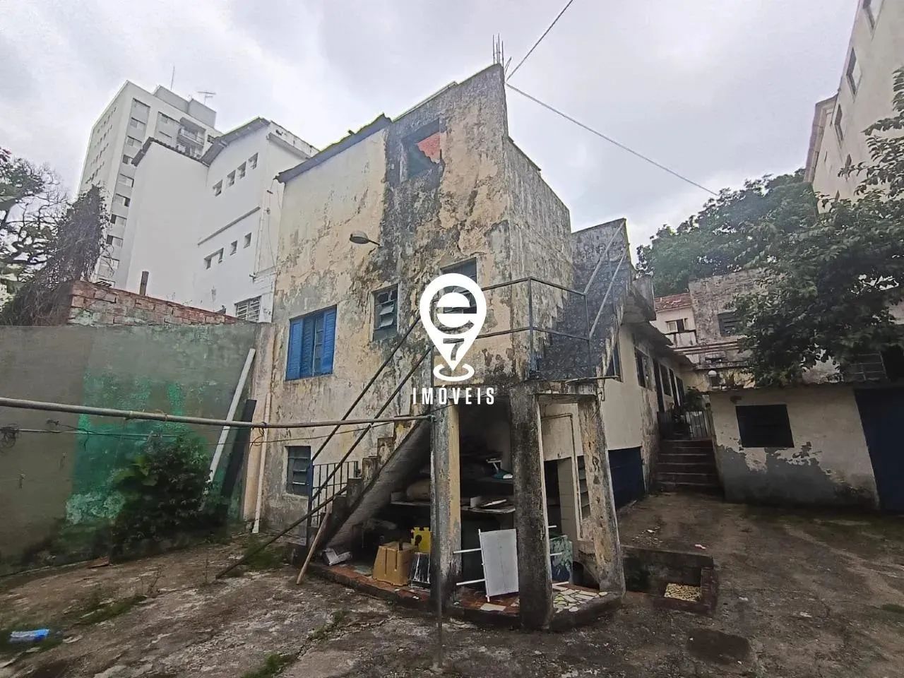 TERRENO A VENDA DE 500M² - SAÚDE