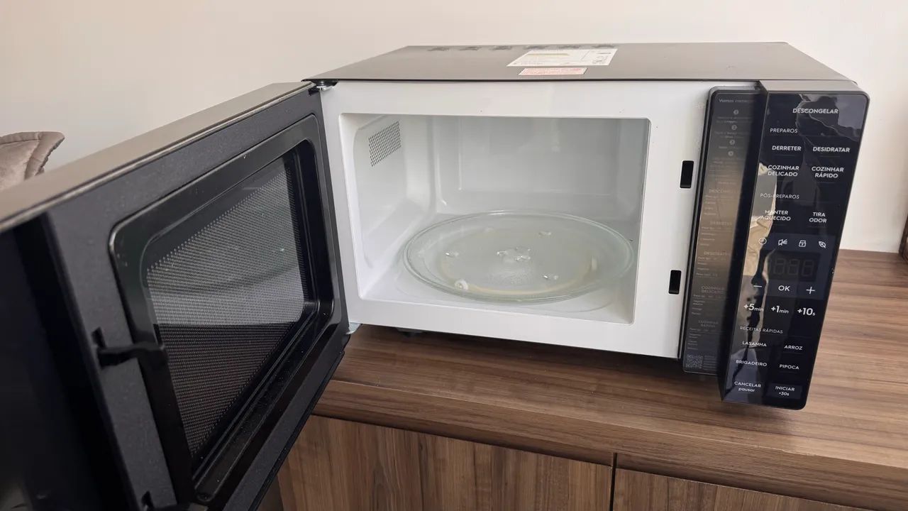 Microondas Eletrolux 23L - Foto 2