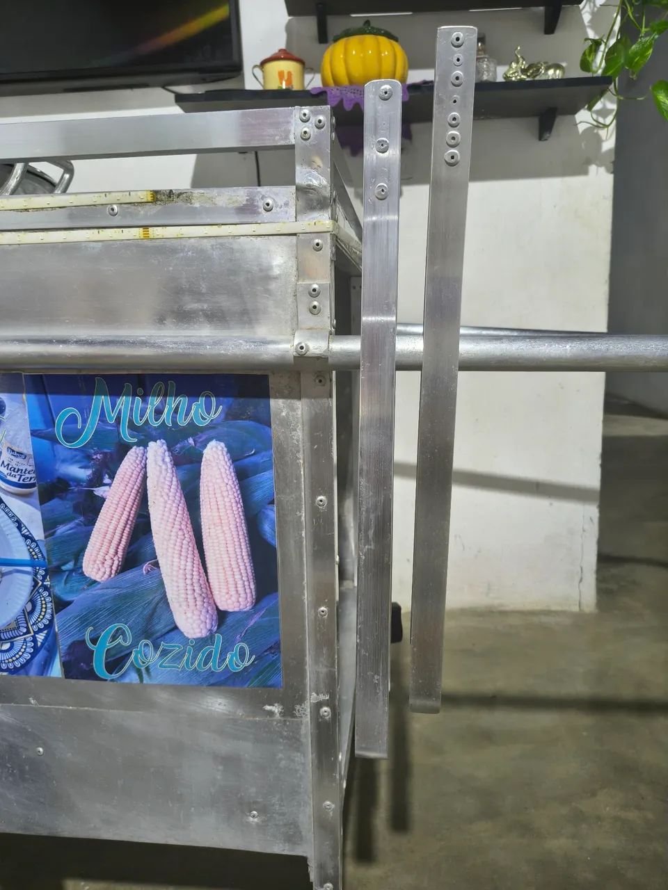 Carroça de milho cozido, manguzá ou caldos  - Foto 3