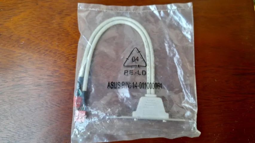 Espelho Traseiro com 2 Portas FireWire Expansão de Placa Mãe na Embalagem - Foto 3