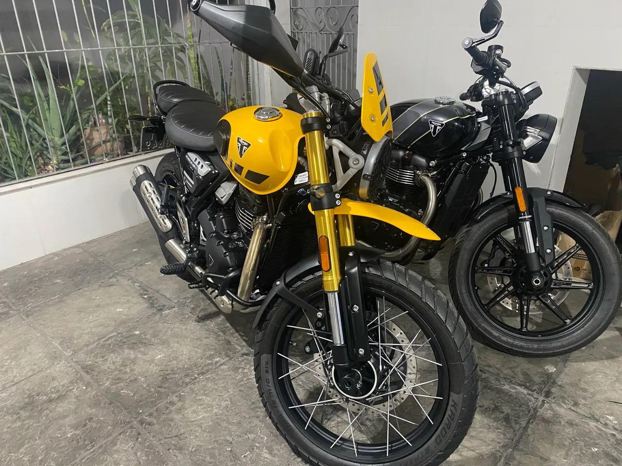 Triumph scrambler XC 400 - Foto 2