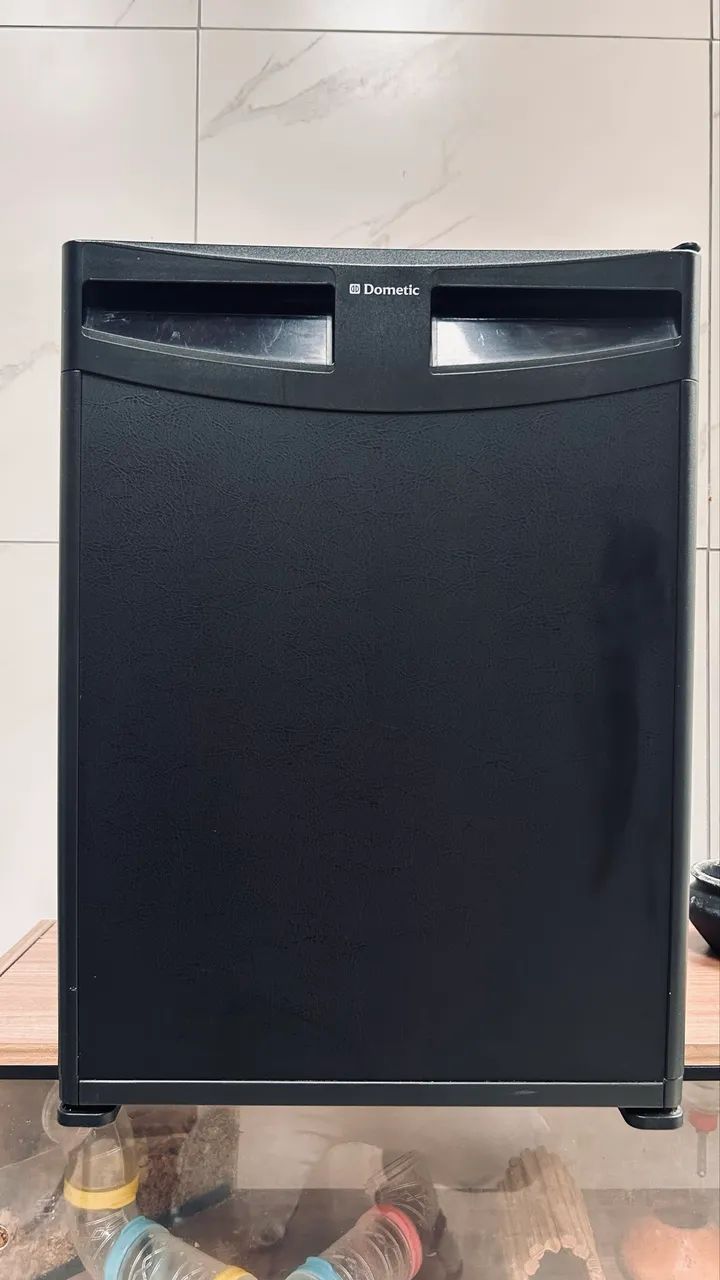 Frigobar Dometic RH 430 LD - 30 Litros