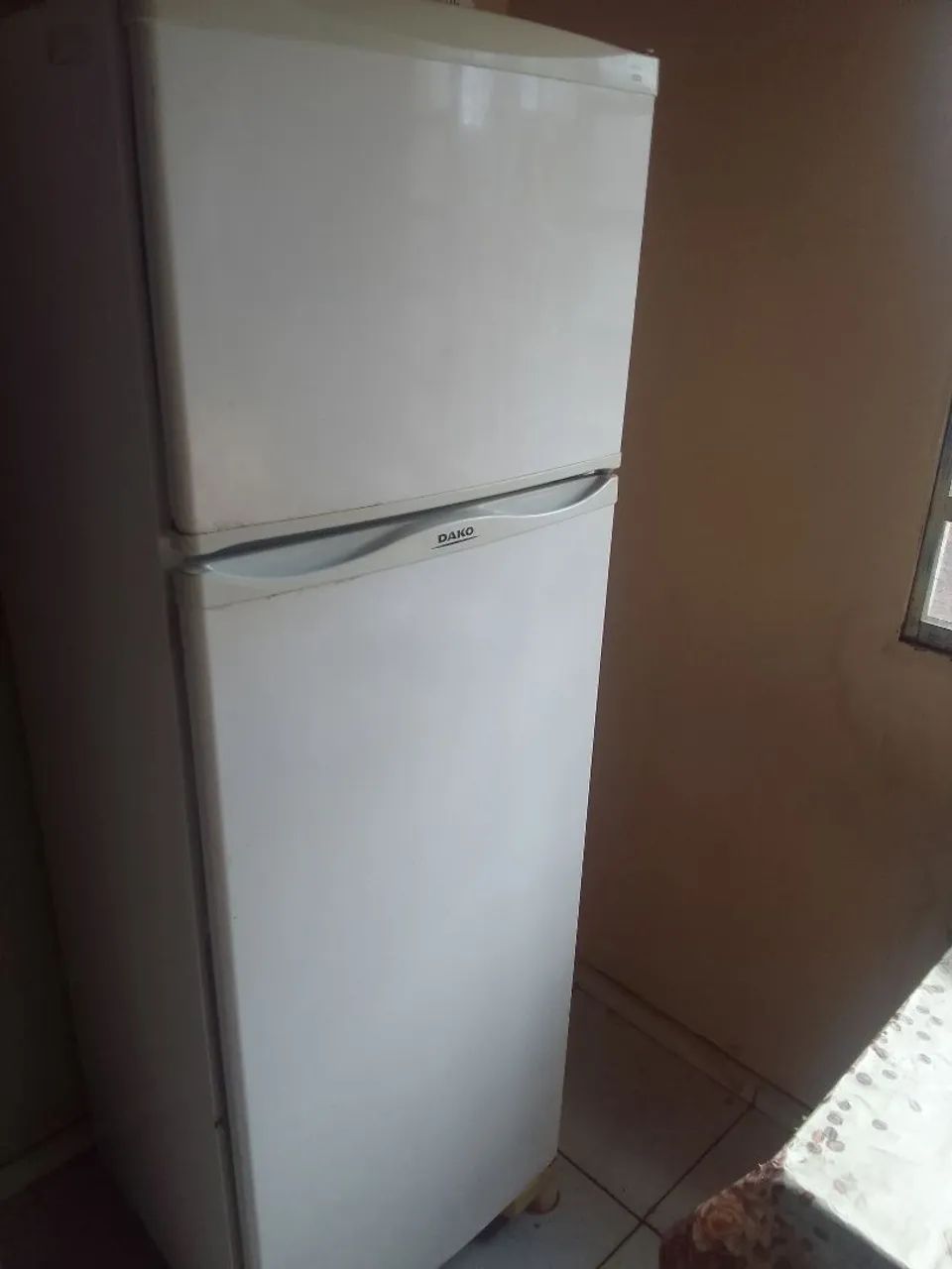 Vendo esta geladeira 