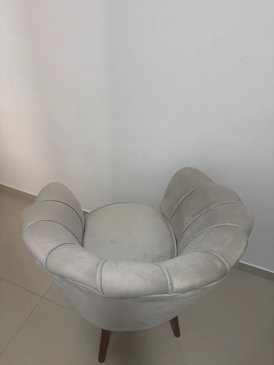 Poltrona Pétala para penteadeira Princesa, para seu salão , quarto, closet  - Foto 5
