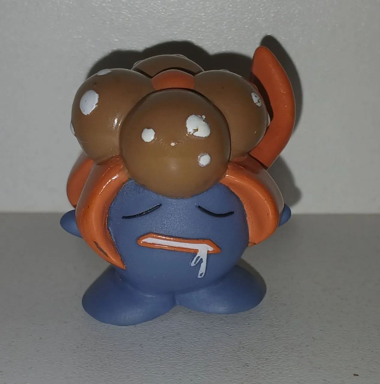 BONECO MINIATURA POKEMON DEDOCHE GLOOM