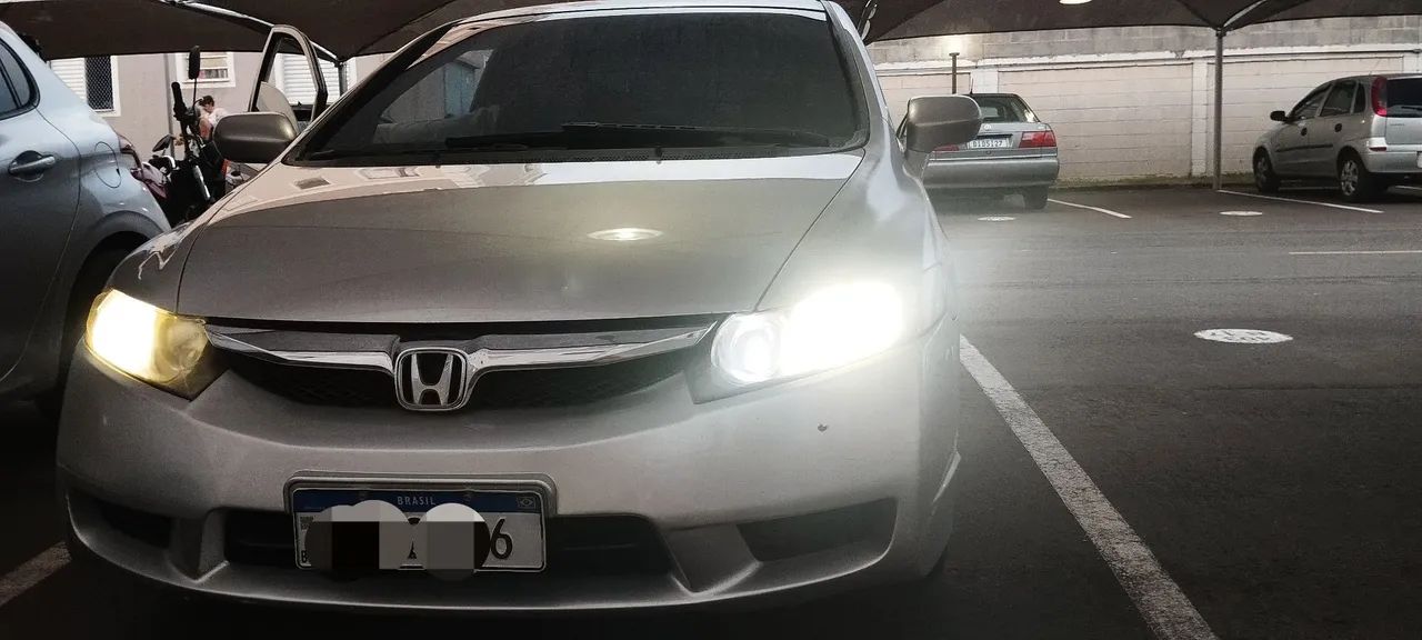 Honda Civic 1.8 LXS 16V FLEX 4P AUTOMÁTICO 2009