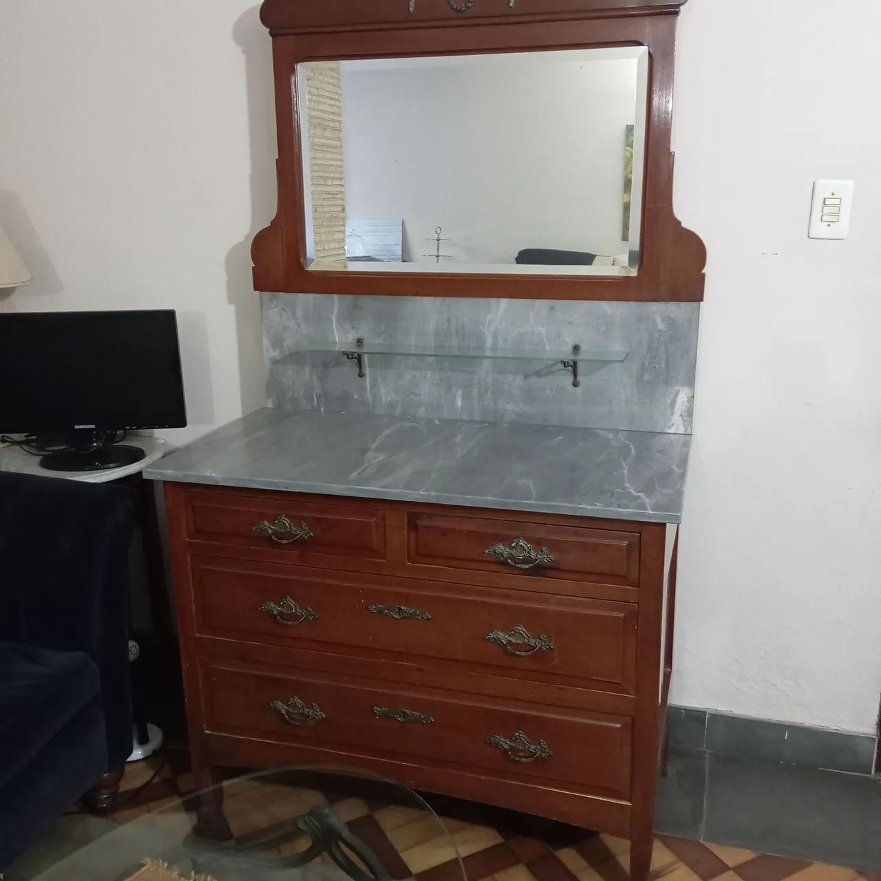 Cômoda antiga  - Foto 2