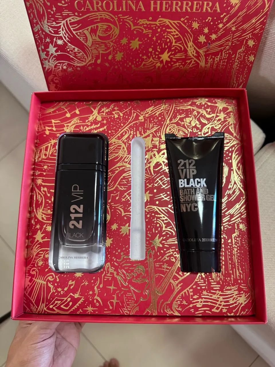Perfume 212 Black 200ML + Hidratante  - Foto 2