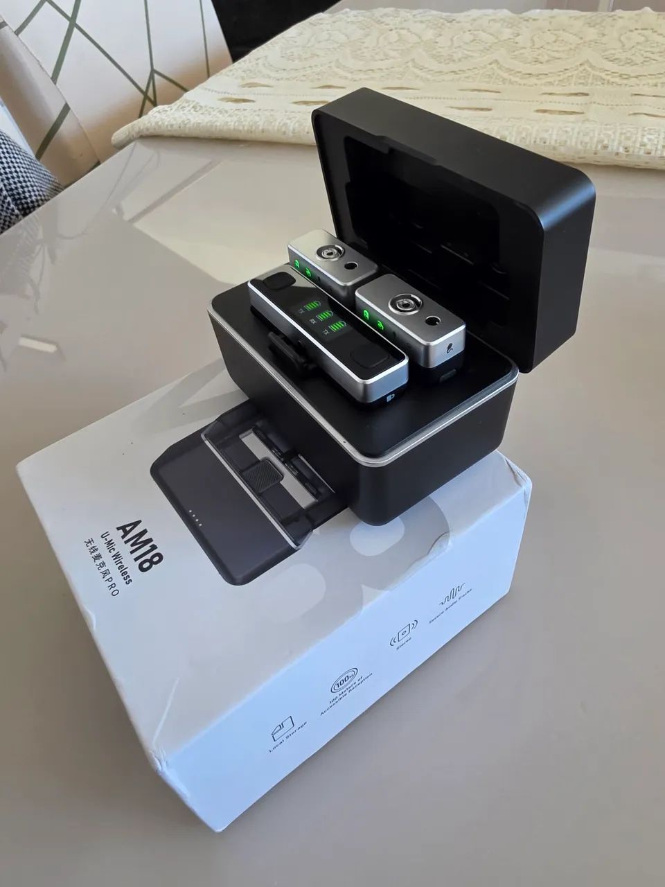 Microfone de Lapela sem fio Ulanzi AM18