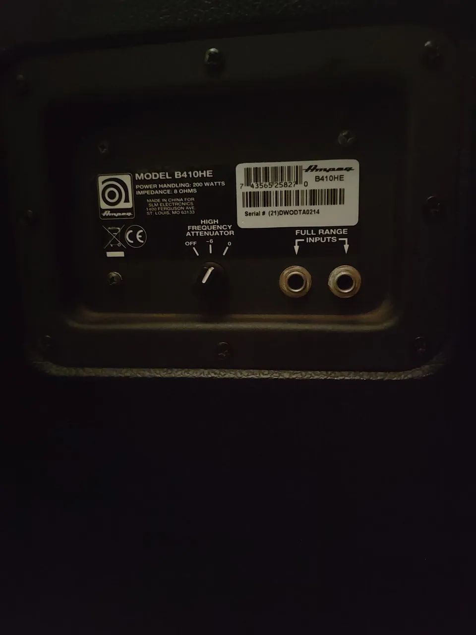 Caixa Ampeg série B 410 he  - Foto 4