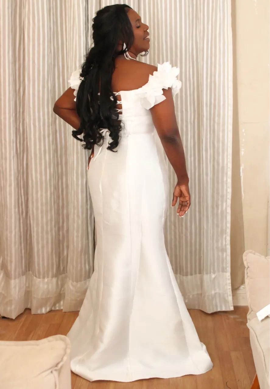 Vestido noiva e pré weending  - Foto 2