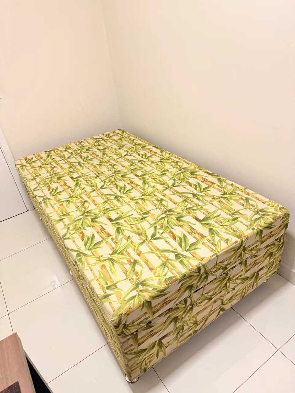 CAMA SOLTEIRO COM COLCHÃO PARA VENDER  - Foto 4