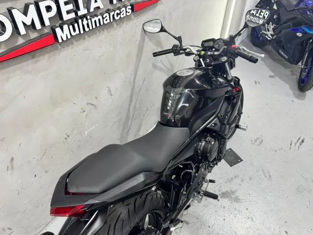 YAMAHA XJ6 N 2012 - Foto 3