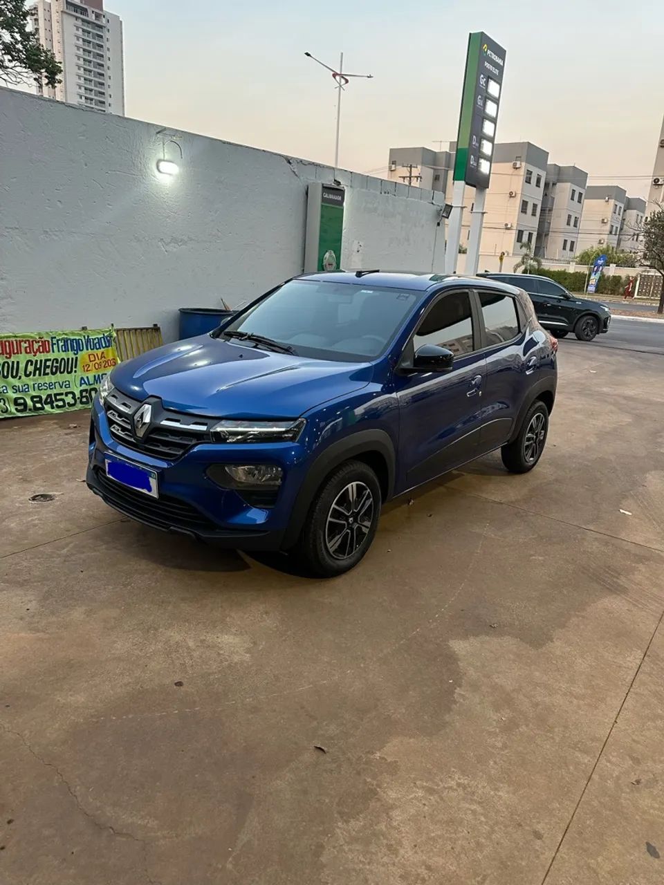 Renault Kwid Intense 1.0 Flex 12V 5P Mec. 2025