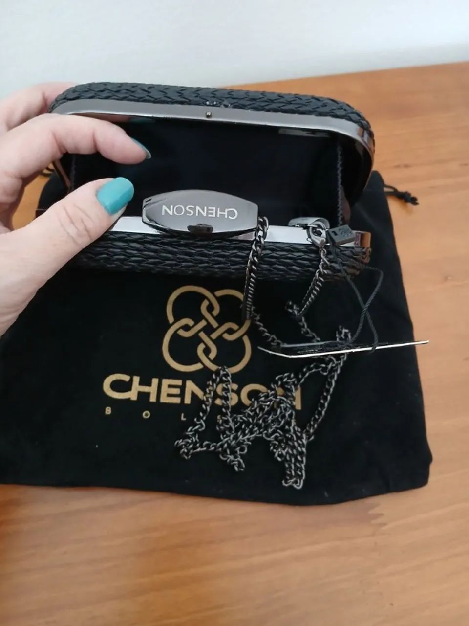 Bolsa Clutch Chenson preta - nova - Foto 2