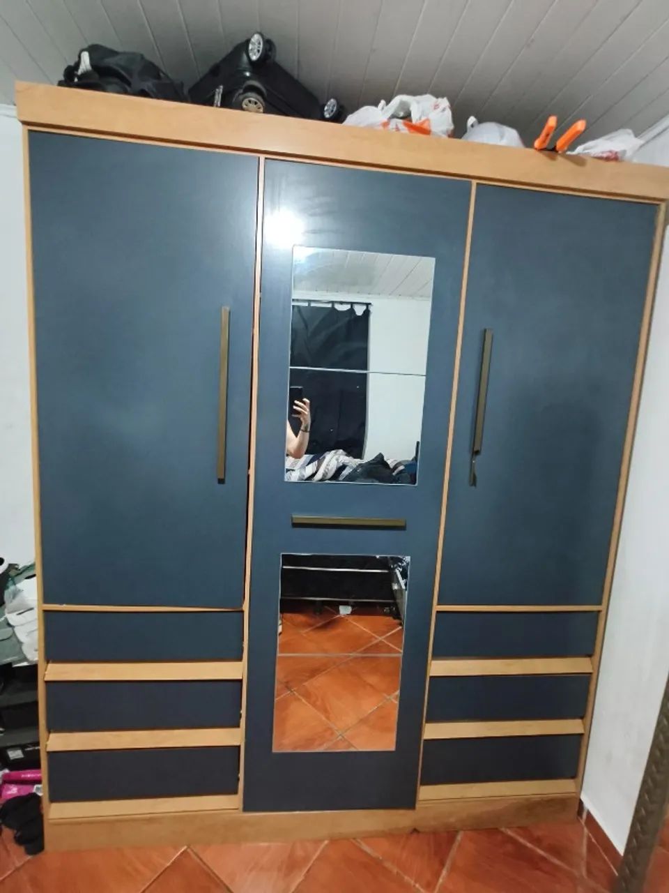 Guarda Roupa 3 portas com espelho - Foto 4
