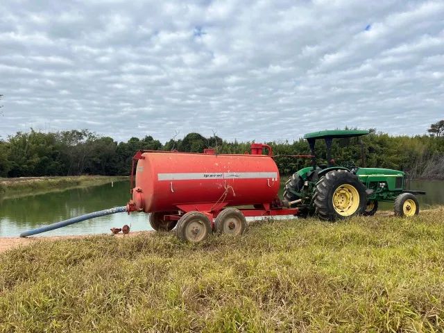 Conjunto Trator John Deere + Churumeira Ipacol