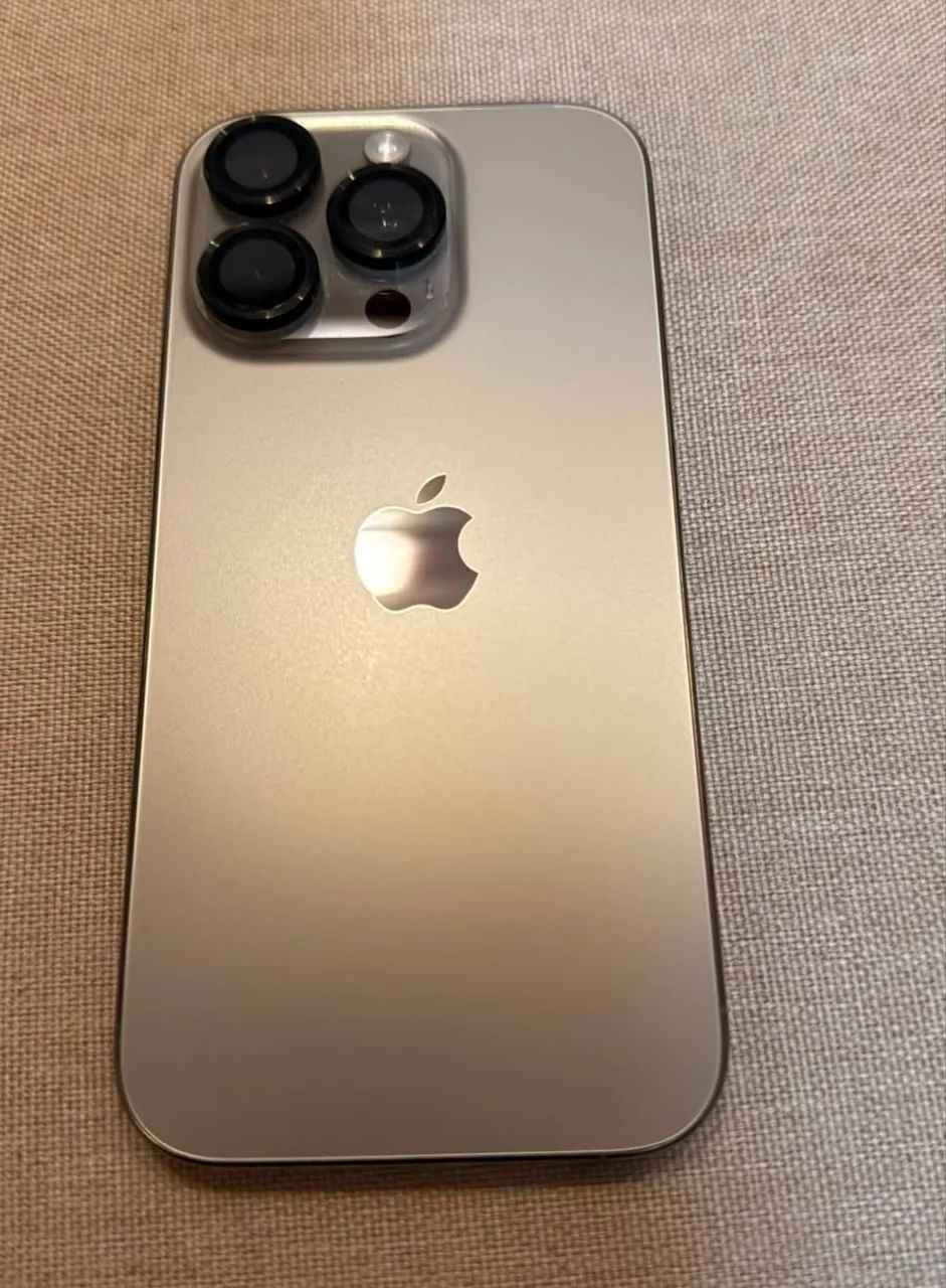 iPhone 16 Pro impecável 