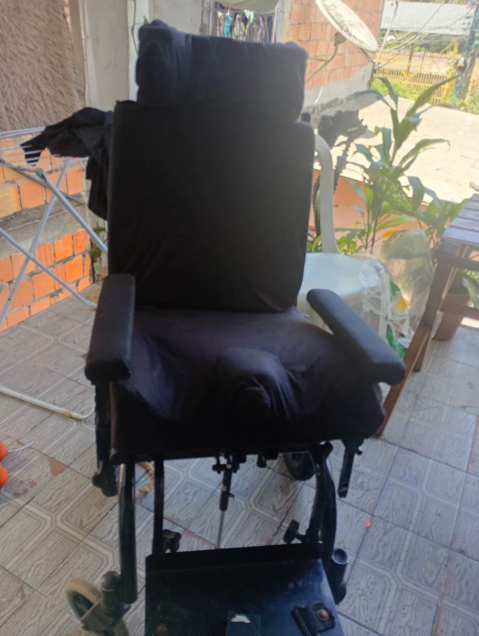 Cadeira de roda ortopédica  - Foto 3