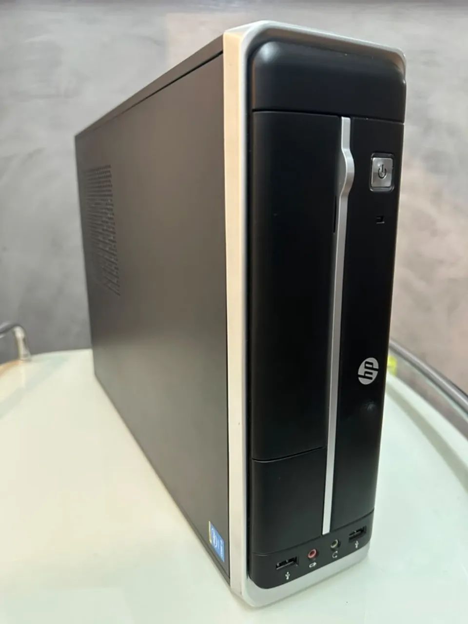 Desktop HP 402 G1 SFF Business PC