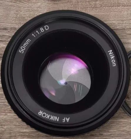 Lente Nikon 55mm 1.8 D ( semi nova) Perfeita!  - Foto 4