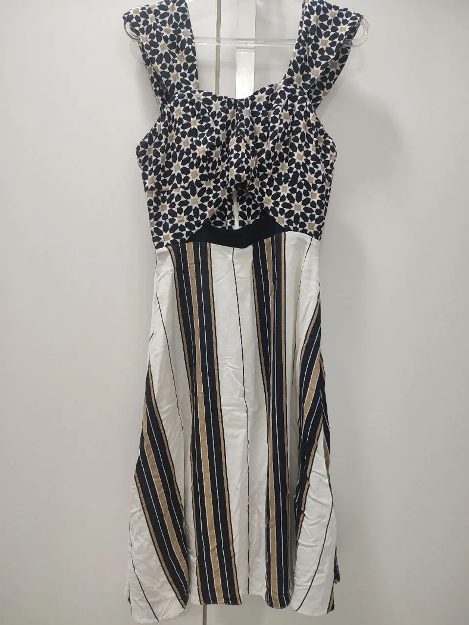 4 vestidos  - Foto 4