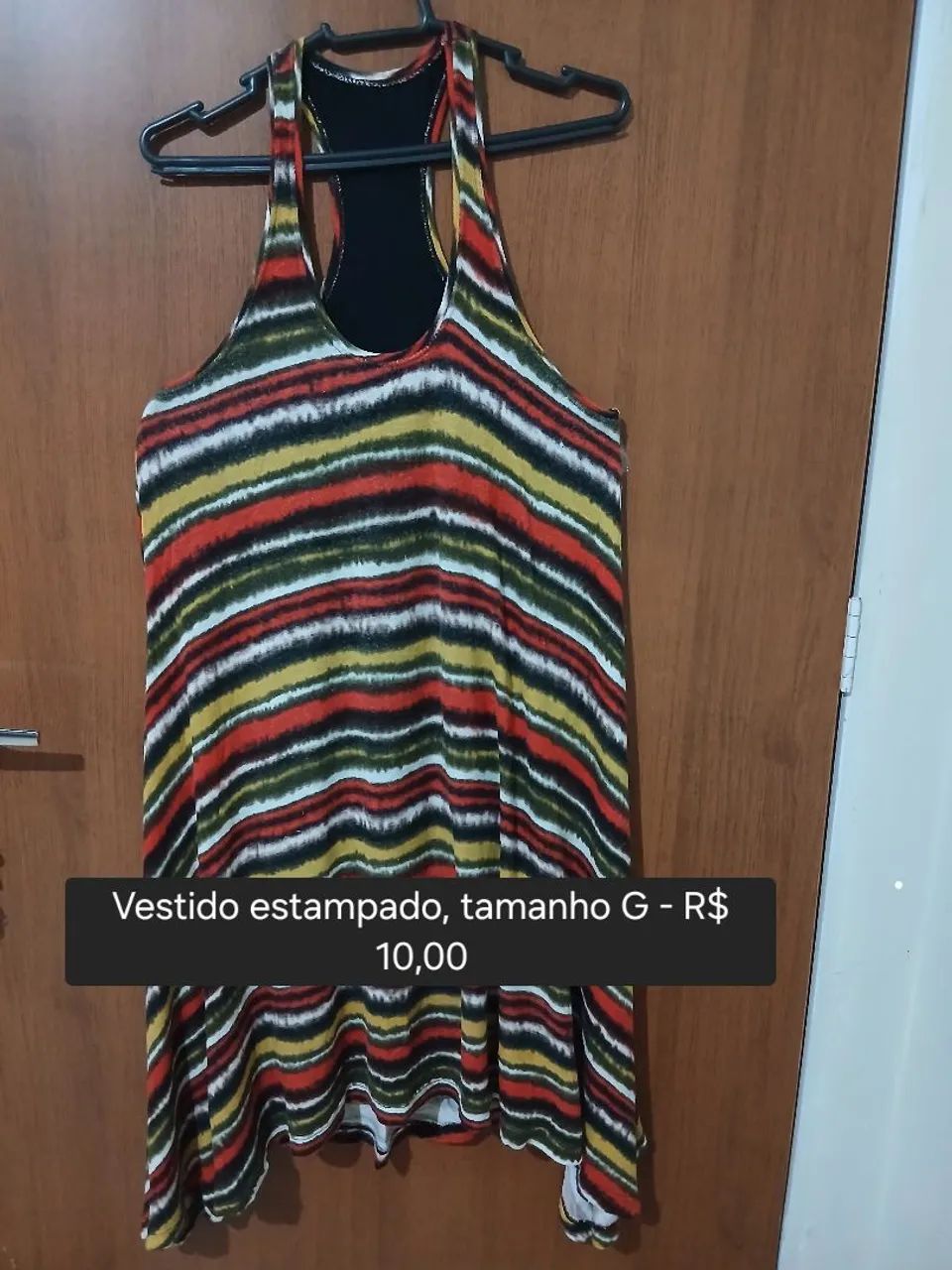 Vestidos R$ 10,00 cada