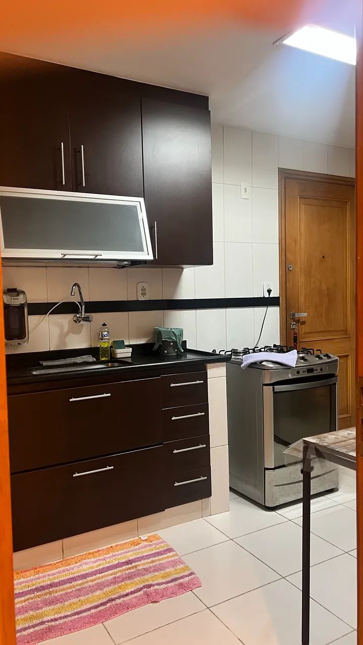 Apartamento COPACABANA, metrô, 1 minuto da praia, estacionamento, porteiro 24 horas! - Foto 2