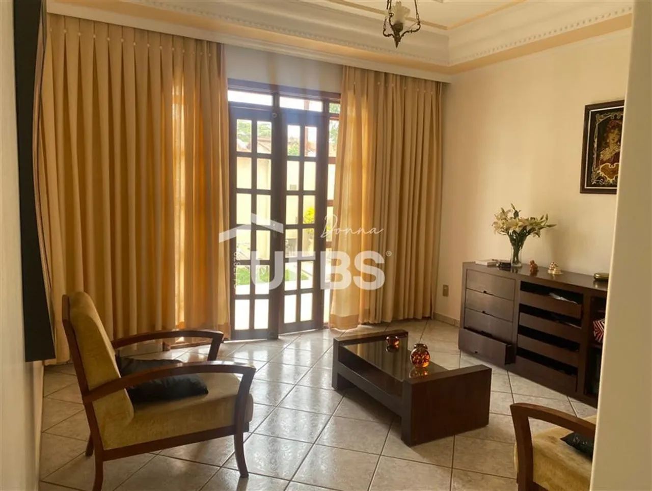Sobrado com 4 quartos, ampla área externa e espaço gourmet à venda. - Foto 5