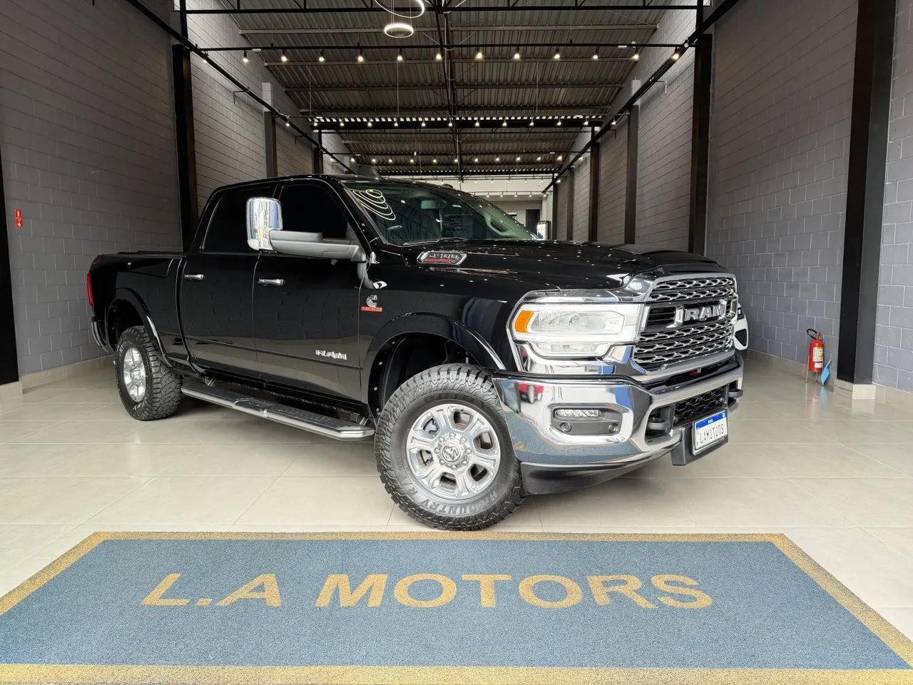 Ram 2500 2500 LARAMIE 6.7 TDI CD 4x4 Diesel 2020