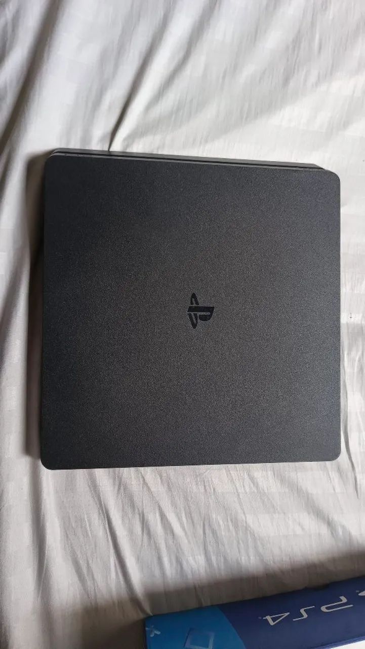 Ps4 slim 1TB (troco por um Nintendo switch V2 com jogos