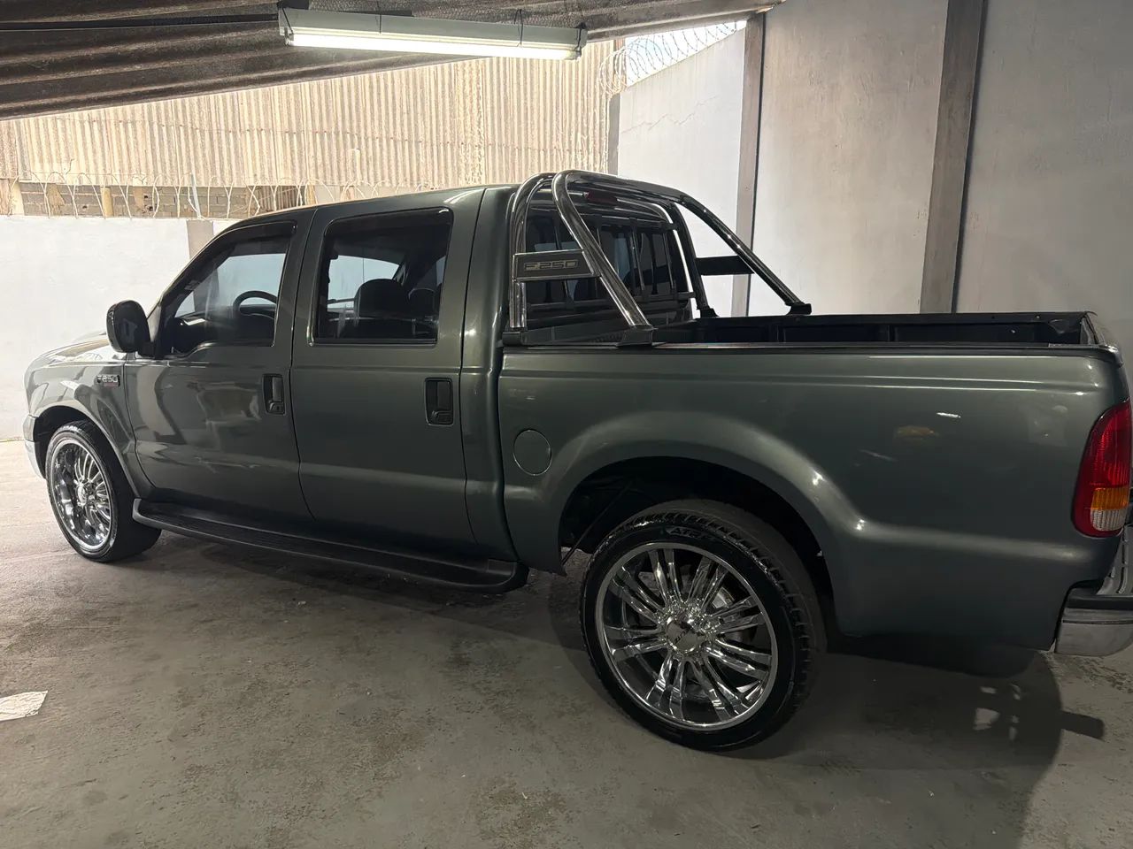 Ford F-250 Tropical 4.2 CE / CD Diesel TB 2001
