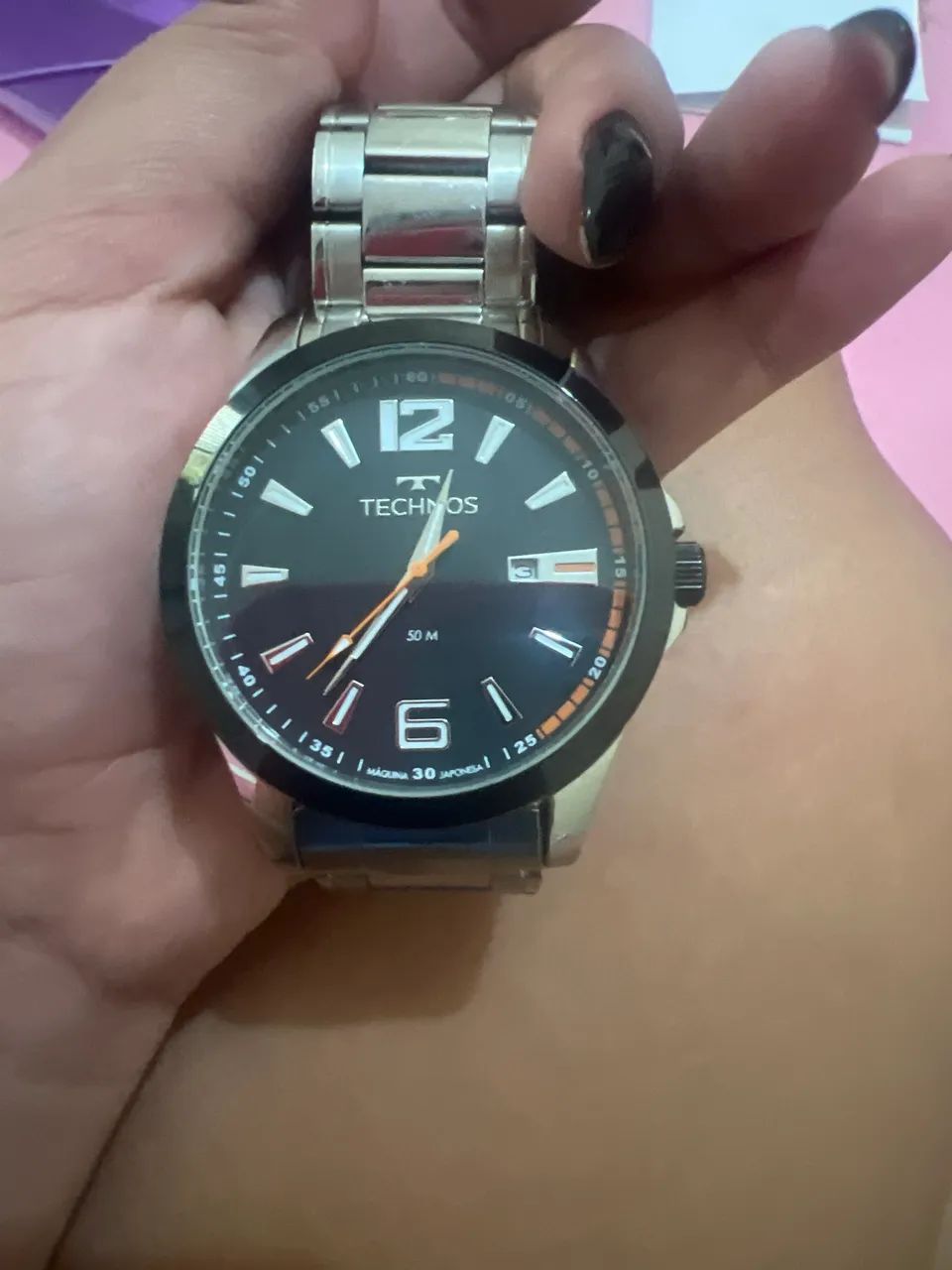 Relógio techno