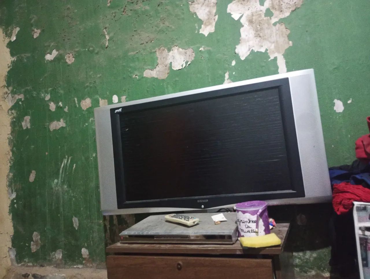 TV 