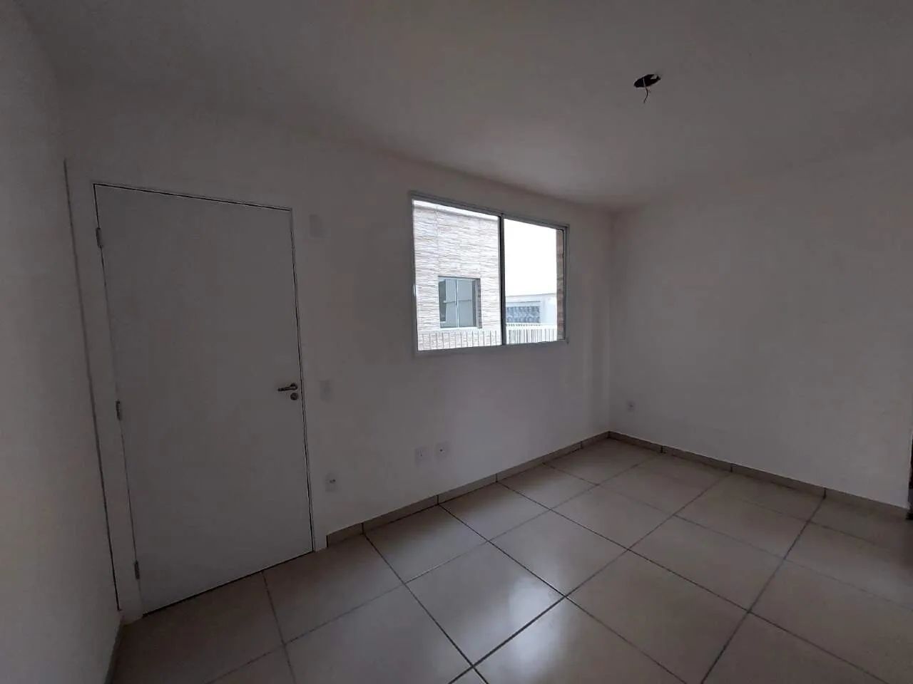 Apartamento 02 quartos, 2ª locação