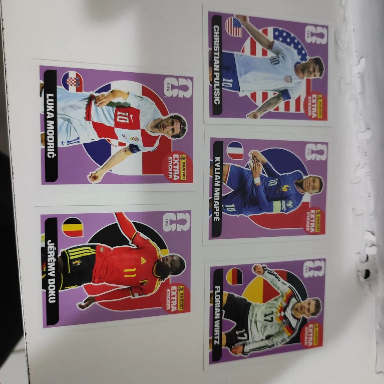 Figurinhas legend originais