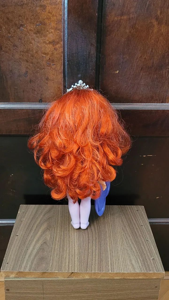 Vendo boneca princesa Ariel Disney  - Foto 2